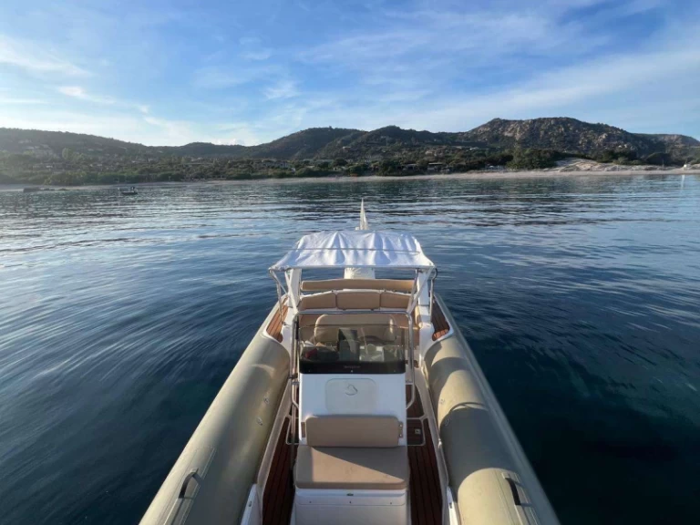 Pronájem lodi Marco Twentythree v Porto-Vecchio na Samboatu