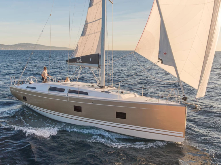 Pronájem lodi Hanse Hanse 418 v Lavrio na Samboatu