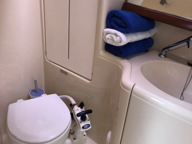 Plachetnice k pronájmu v Sant Antoni de Portmany za nejlepší cenu