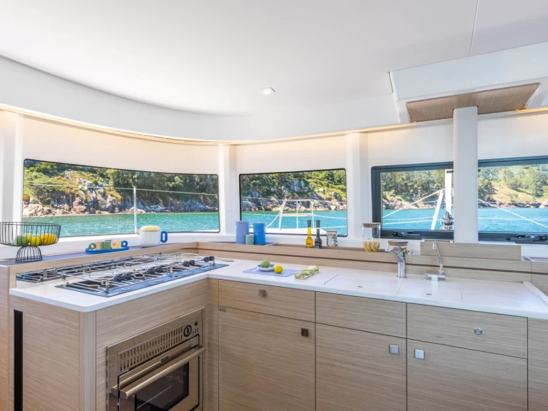 Pronájem lodi Lagoon Lagoon 43 v Sant Antoni de Portmany na Samboatu