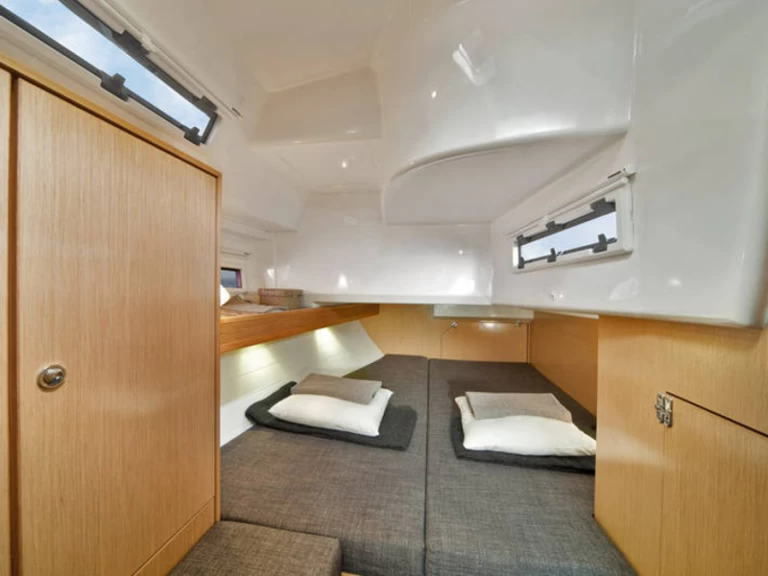 Bavaria Cruiser 40 jednotlivci a charterové společnosti v Palma de Mallorca