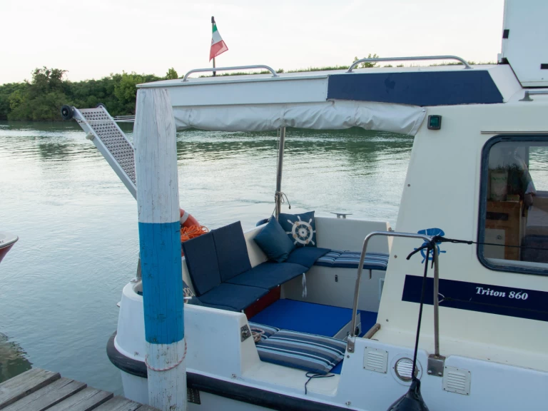 Říční loď k pronájmu v San Stino di Livenza za nejlepší cenu