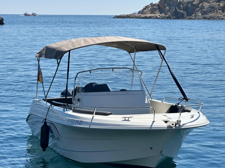 Pacific Craft Pacific Craft 625 Open jednotlivci a charterové společnosti v Marina de Palamós