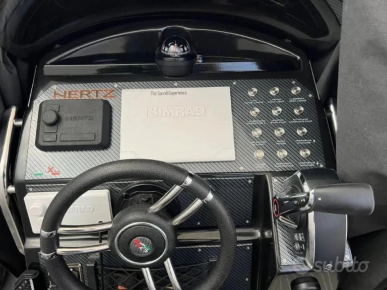 Pronajmout si Spx Spx 24 v Giardini-Naxos