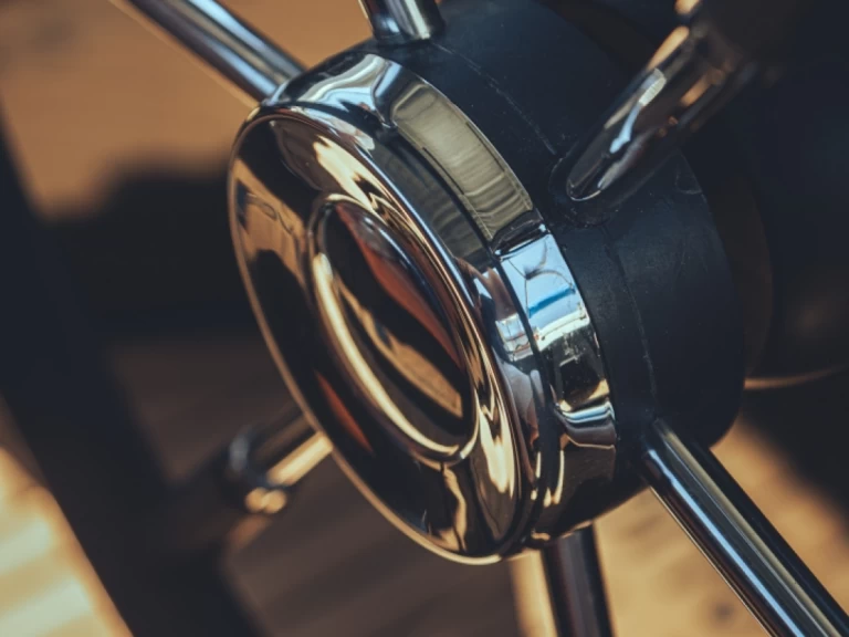 Pronájem Motorová loď v Puerto Marina Benalmadena -FEMIS AQUA 615 T6