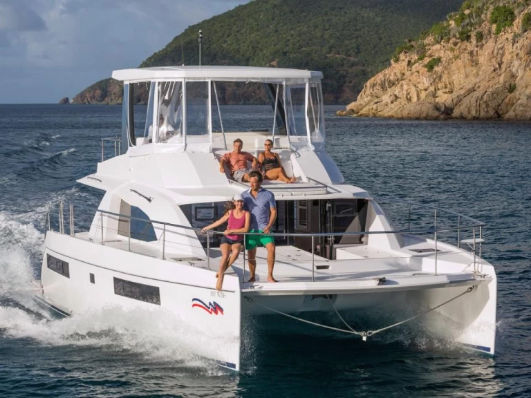 Pronájem Motorová loď Leopard s licencí