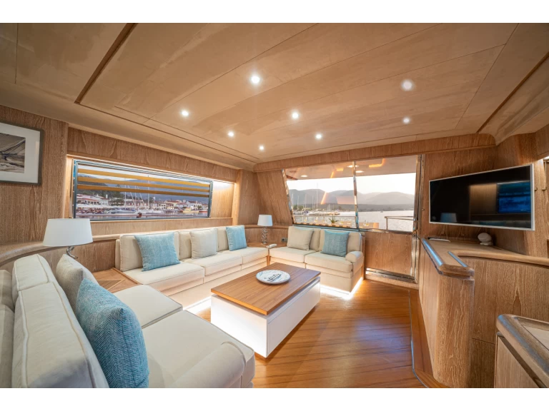 Jachta k pronájmu v Sámi za nejlepší cenu