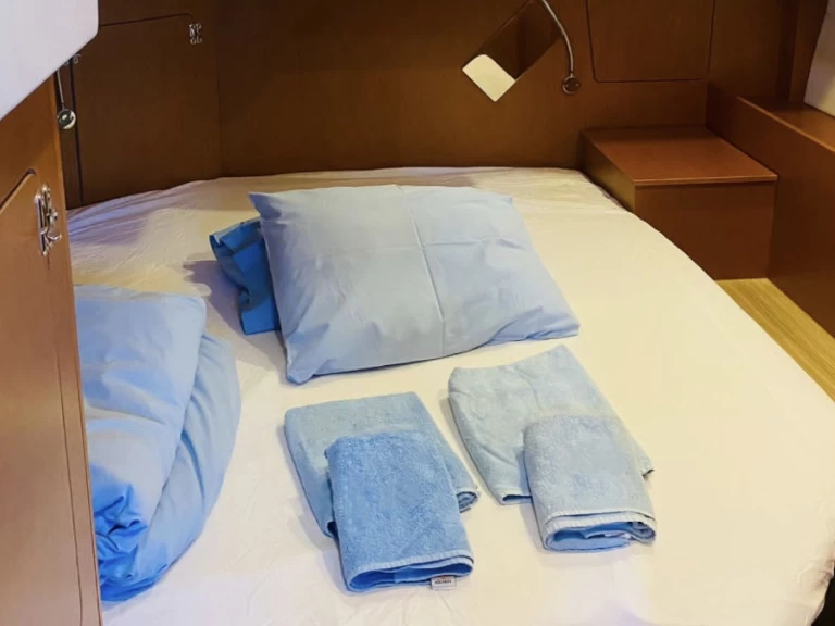 Pronájem Plachetnice Bavaria s licencí