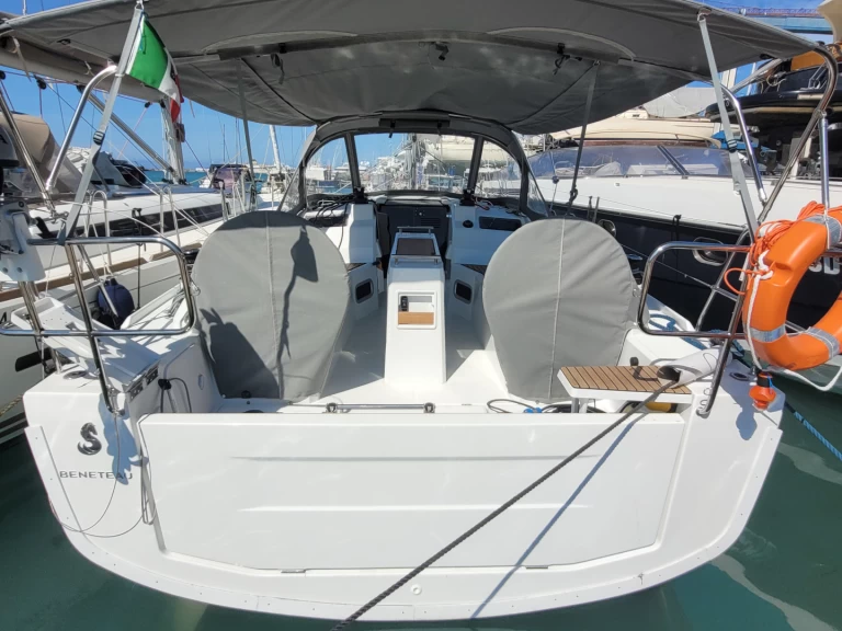 Plachetnice k pronájmu v Trapani za nejlepší cenu