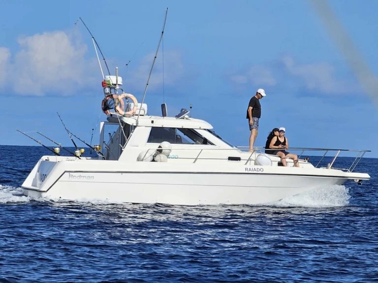 Rodman Rodman 900 Fly jednotlivci a charterové společnosti v Ponta Delgada (São Pedro)