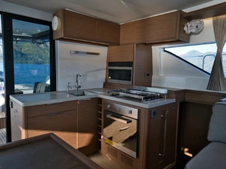 Pronajmout si Lagoon Lagoon 50 v Rhodos