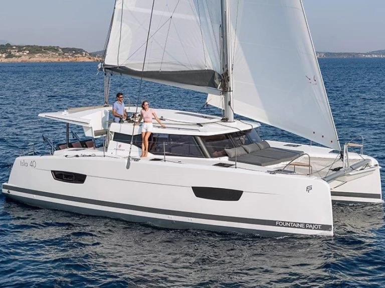 Pronajmout si Fountaine Pajot Isla 40 v Palma de Mallorca