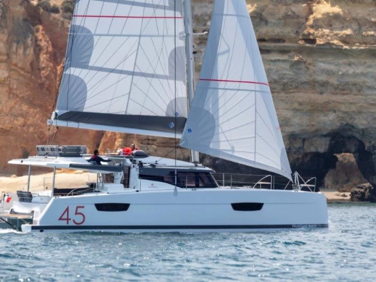 Pronajmout si Fountaine Pajot Elba 45 v Palma de Mallorca