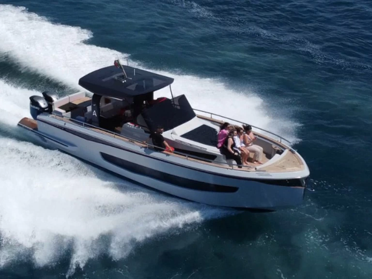 Pronájem lodi  Italyure 38 v Palma de Mallorca na Samboatu