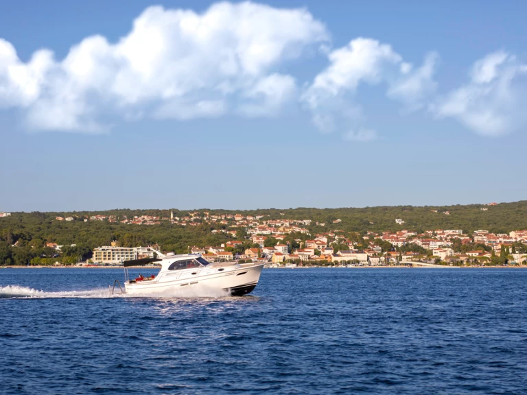 Pronájem lodi Sas Vektor ADRIANA 36 v Novi Vinodolski na Samboatu