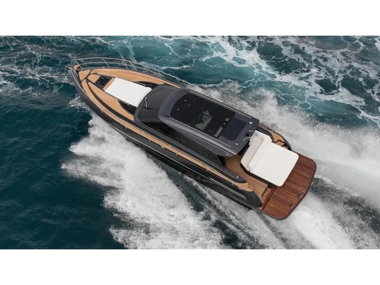 Motorová loď k pronájmu v Sukošan za nejlepší cenu