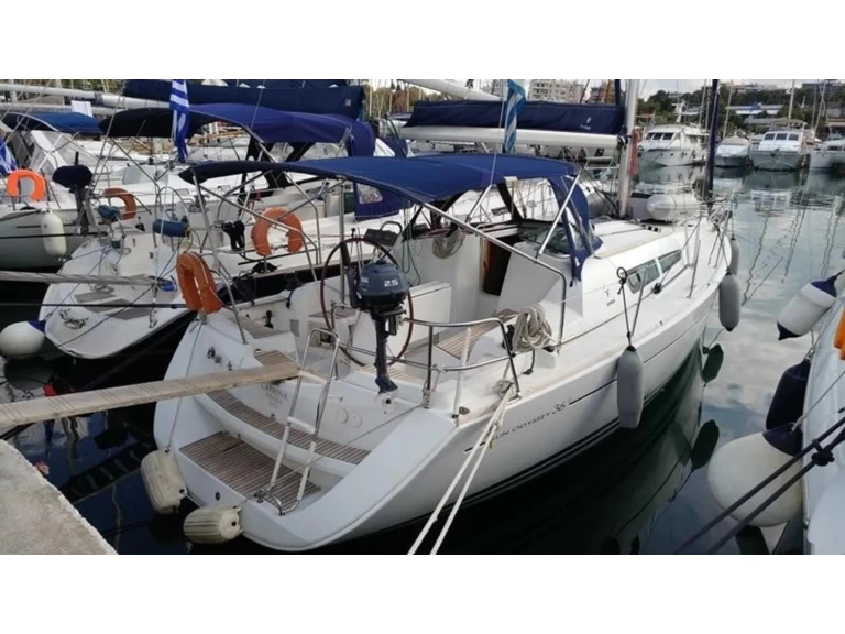 Pronájem lodi Jeanneau Sun Odyssey 36i v Eleusis na Samboatu