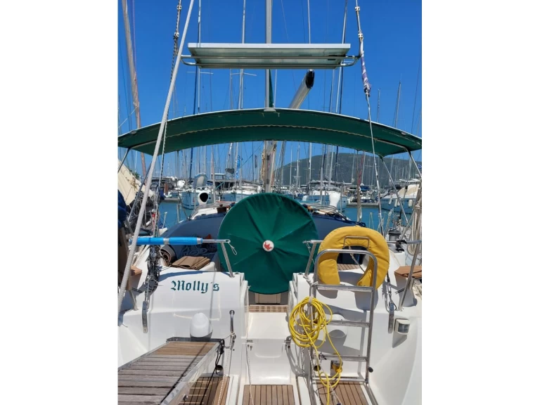 Pronajmout Plachetnice se skipperem či ne Bénéteau v Lefkáda