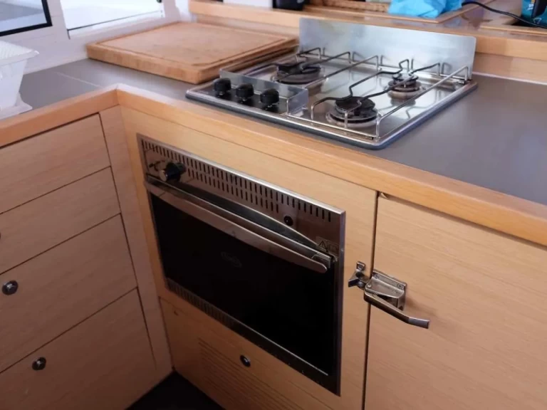 Katamarán k pronájmu v Lefkáda za nejlepší cenu