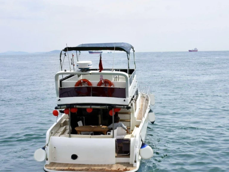 costom made  costom made jednotlivci a charterové společnosti v Eminönü