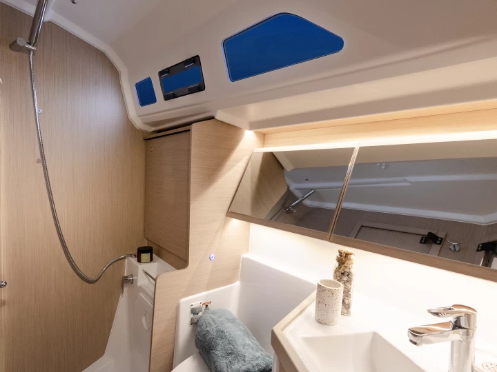 Pronájem lodi Bénéteau Oceanis 41 v Road Town na Samboatu