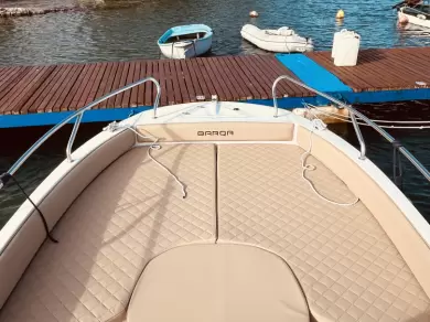 Barqa Barqa Q20 jednotlivci a charterové společnosti v Rovinj