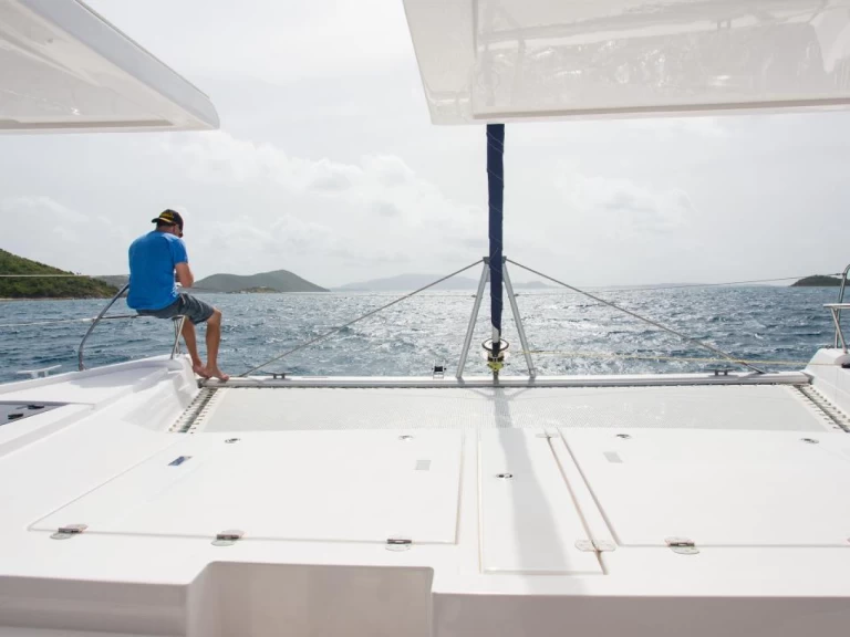 Pronájem Katamarán Leopard s licencí