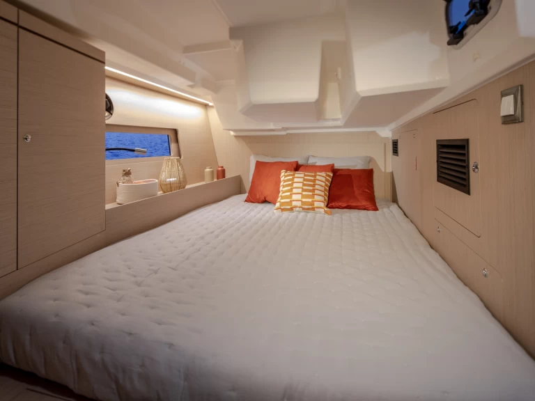 Pronajmout si Bénéteau Oceanis 46.3 v Road Town