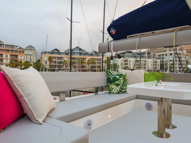 Pronájem lodi Leopard Leopard 45 v Road Town na Samboatu