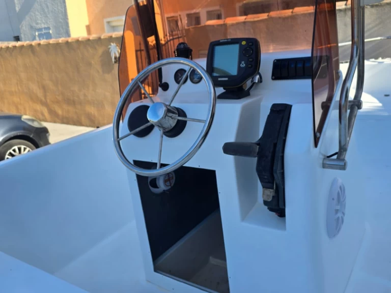 Pronájem lodi T.a mare monella 505 v Le Pradet na Samboatu