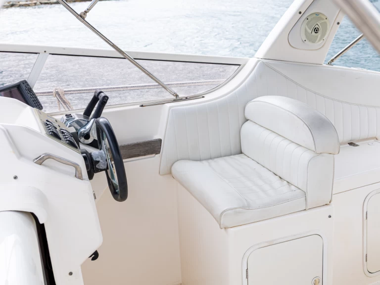 Pronájem lodi Badalona lákavé ceny Mano Marine 26.50