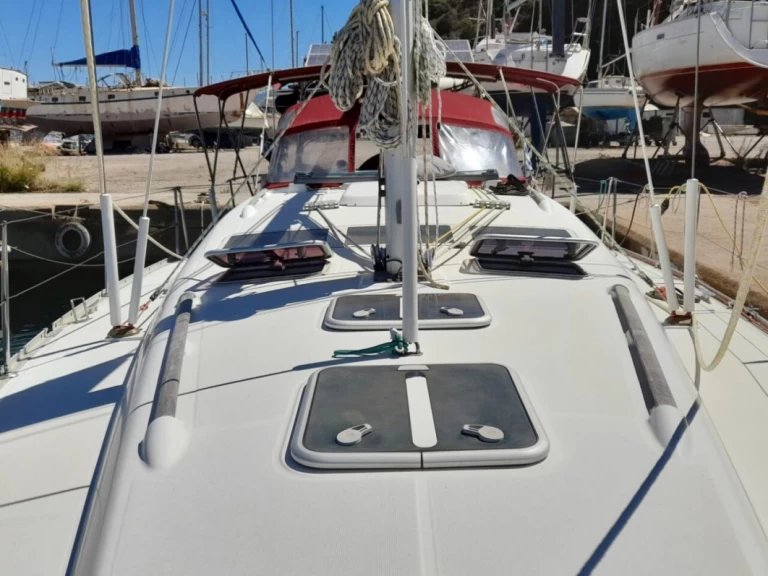 Plachetnice k pronájmu v Pýlos za nejlepší cenu