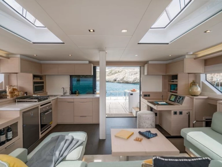 Pronájem Katamarán v Lavrio -Lagoon Lagoon 55