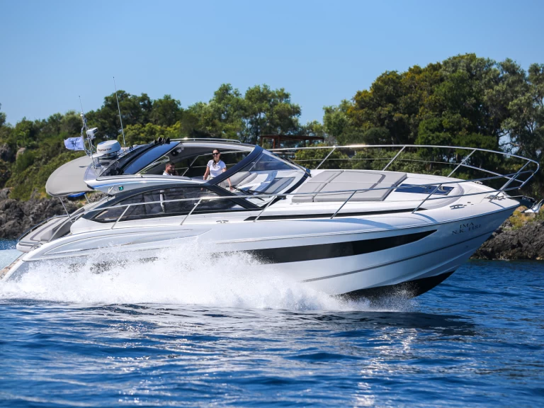 Pronájem lodi Princess Princess V40 v Gouvia na Samboatu