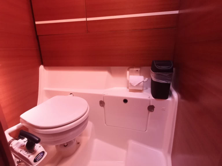 Pronajmout si Dufour Dufour 450 Grand Large v Marmaris