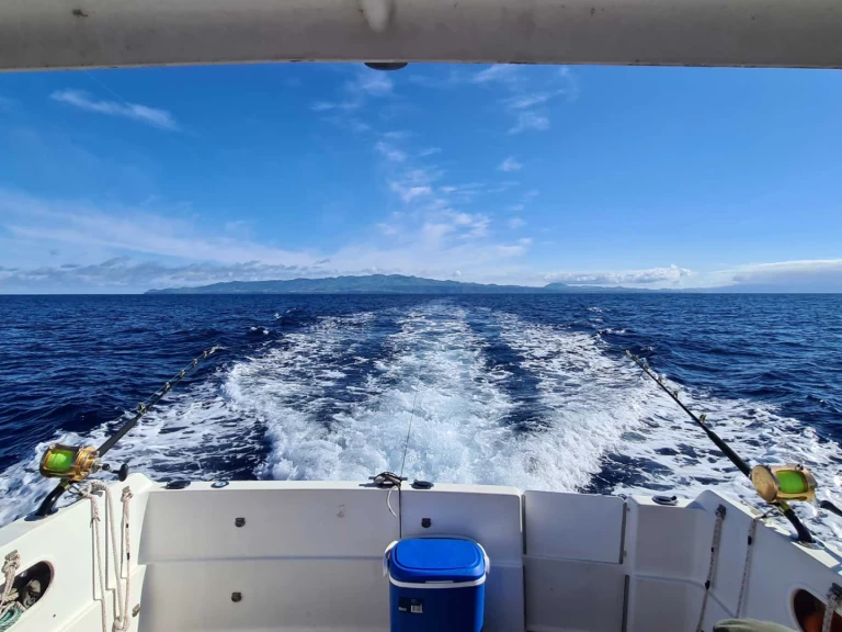 Pronajmout Motorová loď se skipperem či ne Rodman v Ponta Delgada (São Pedro)