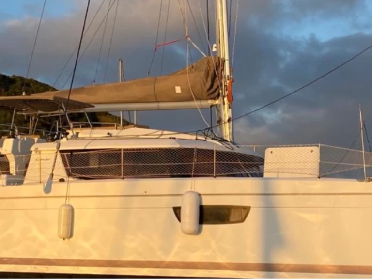 Pronájem lodi Ajaccio lákavé ceny SABA 50