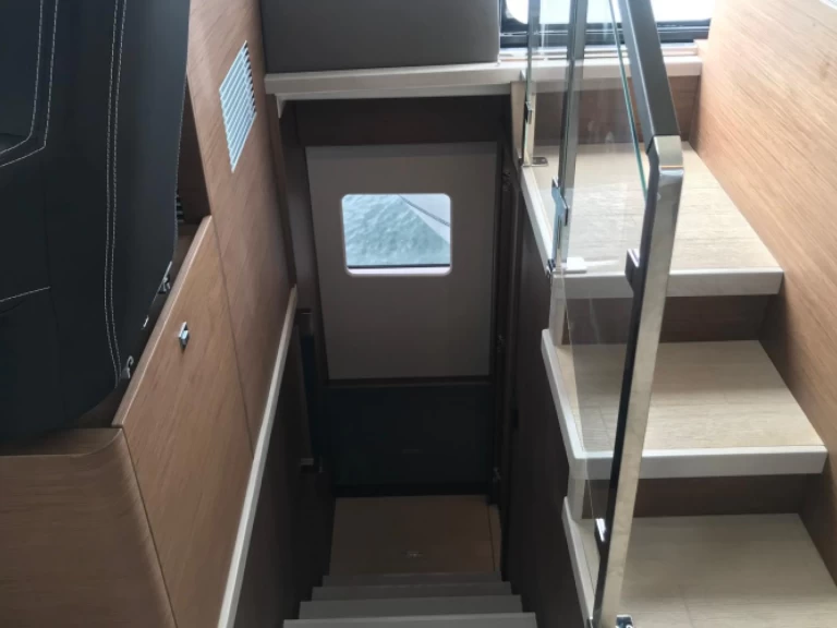 Pronájem lodi 2 PRESTIGE M48 v Ajaccio na Samboatu