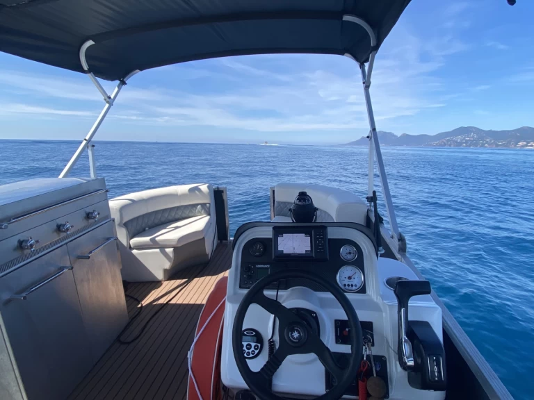 Pronajmout si Gospel Qingdao v Golfe-Juan