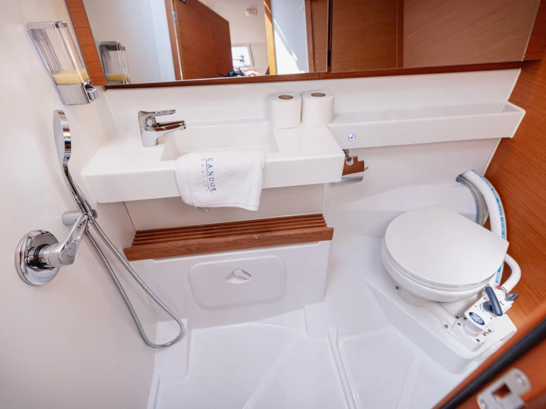 Pronájem Plachetnice v Kaštel Gomilica -Jeanneau Sun Odyssey 440