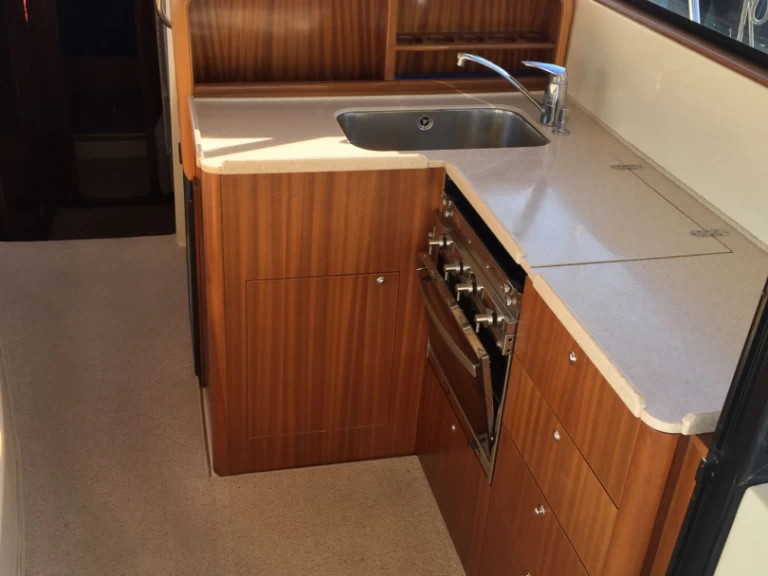 Pronajmout si Sas Vektor ADRIANA 44 v Zadar