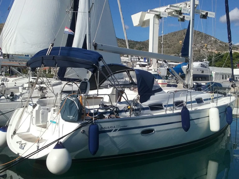 Pronájem Plachetnice v Primošten  -Bavaria Bavaria 39 Cruiser