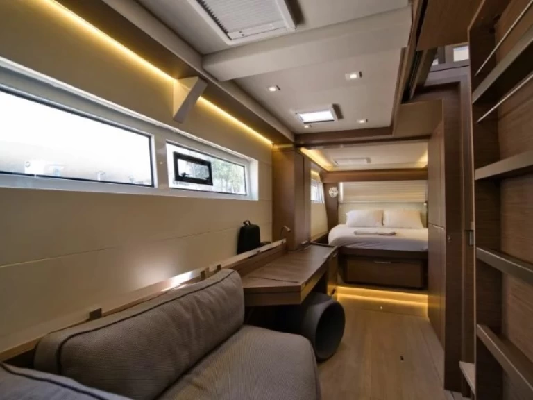 Pronajmout Katamarán se skipperem či ne Lagoon v Rhodos