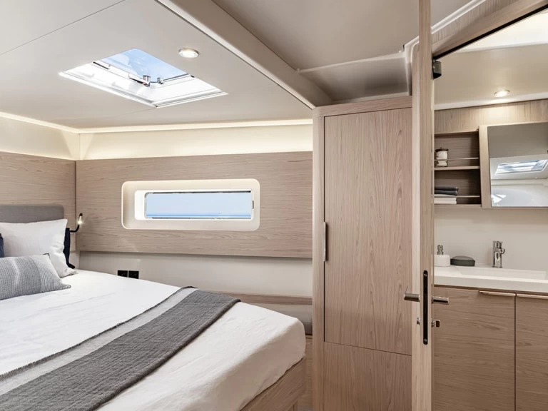 Pronájem Plachetnice Bénéteau s licencí