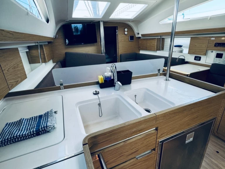 Pronajmout si Elan Impression 40 v Novi Vinodolski