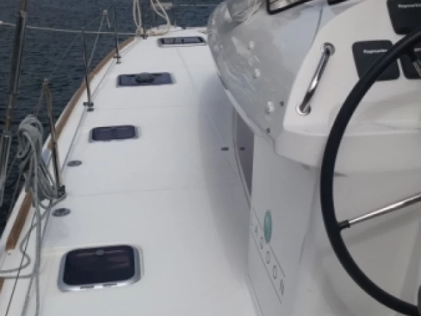 Pronájem Katamarán Lagoon s licencí