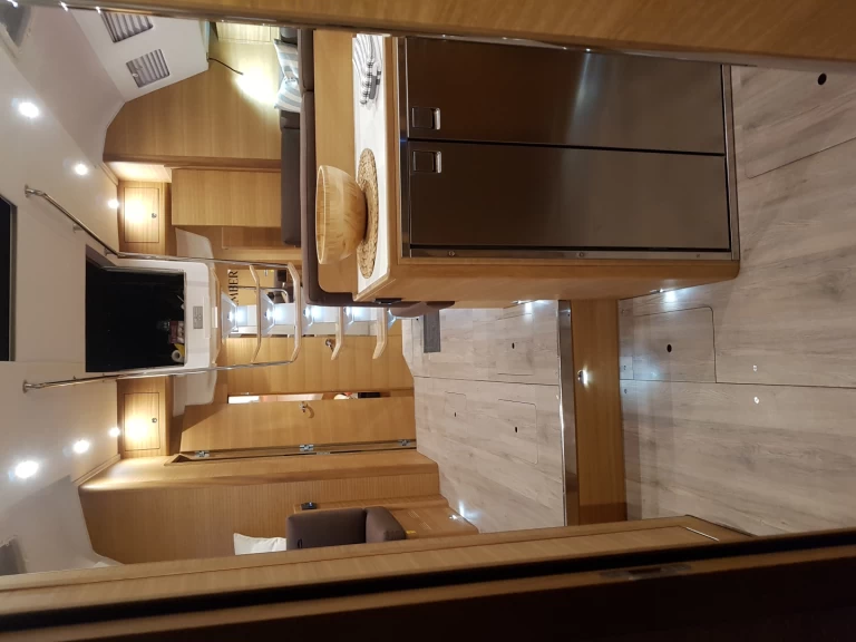 Pronajmout si Elan Impression 50.1 v Pirovac