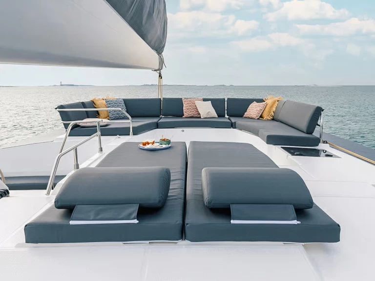 Pronájem Katamarán Fountaine Pajot s licencí