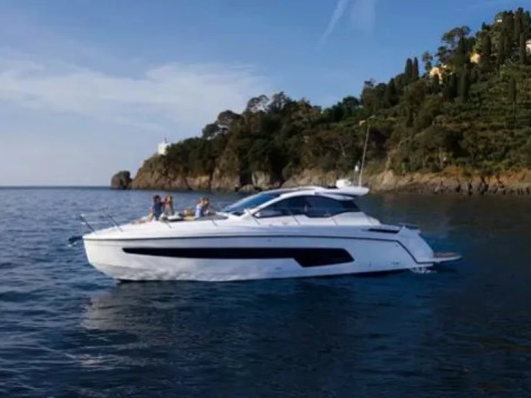 Pronájem jachty v Split -Azimut Azimut Atlantis 45 na Samboatu