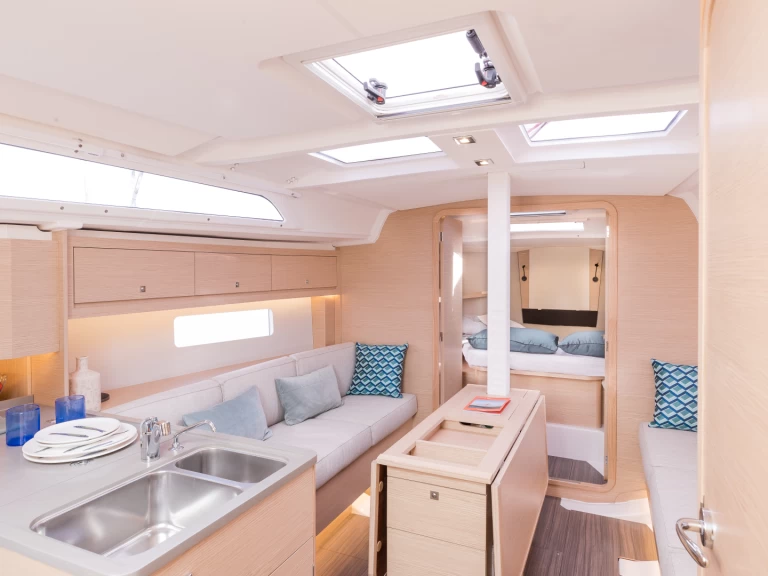 Pronajmout Plachetnice se skipperem či ne Dufour v Lefkáda